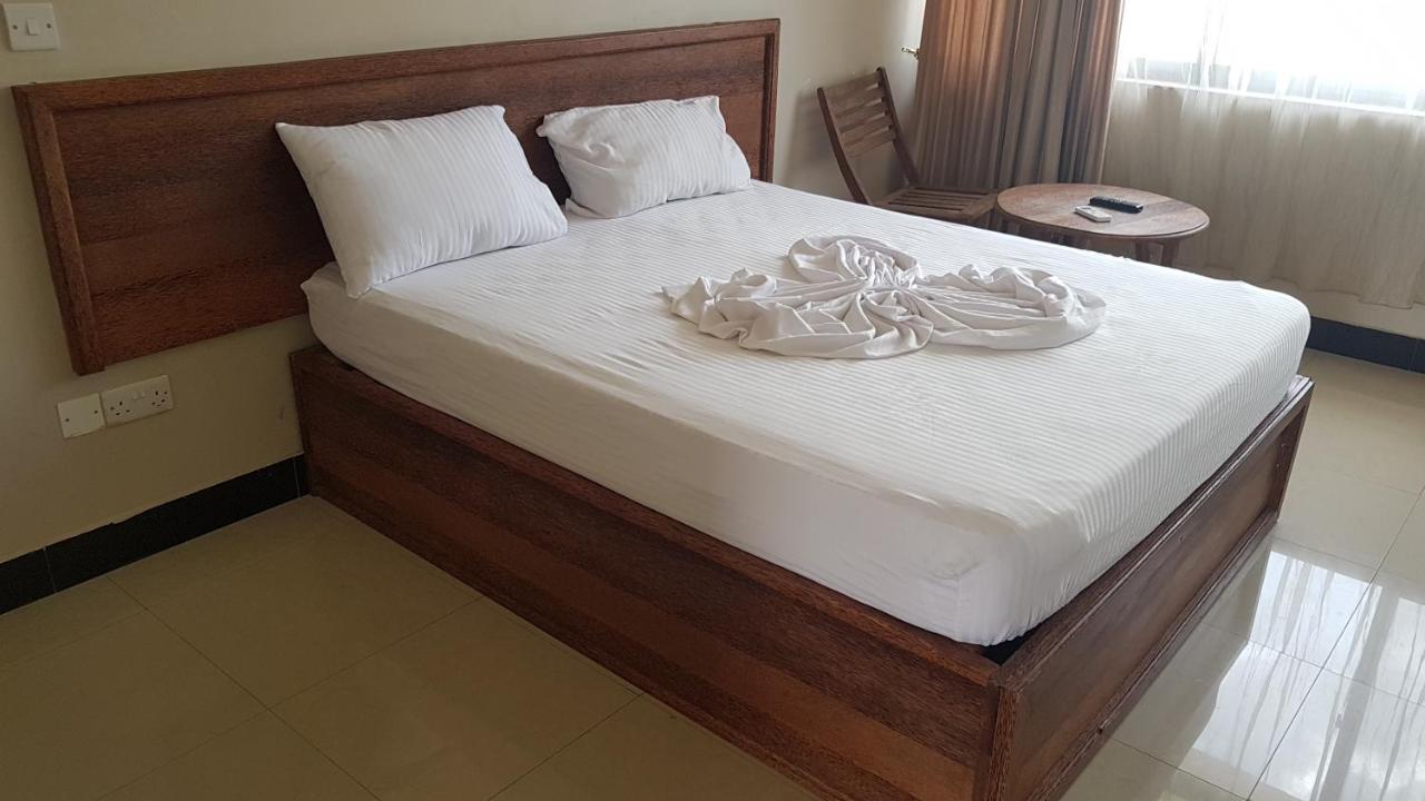 Hotell Zanzibar Paradise International Mwana Kerekwe